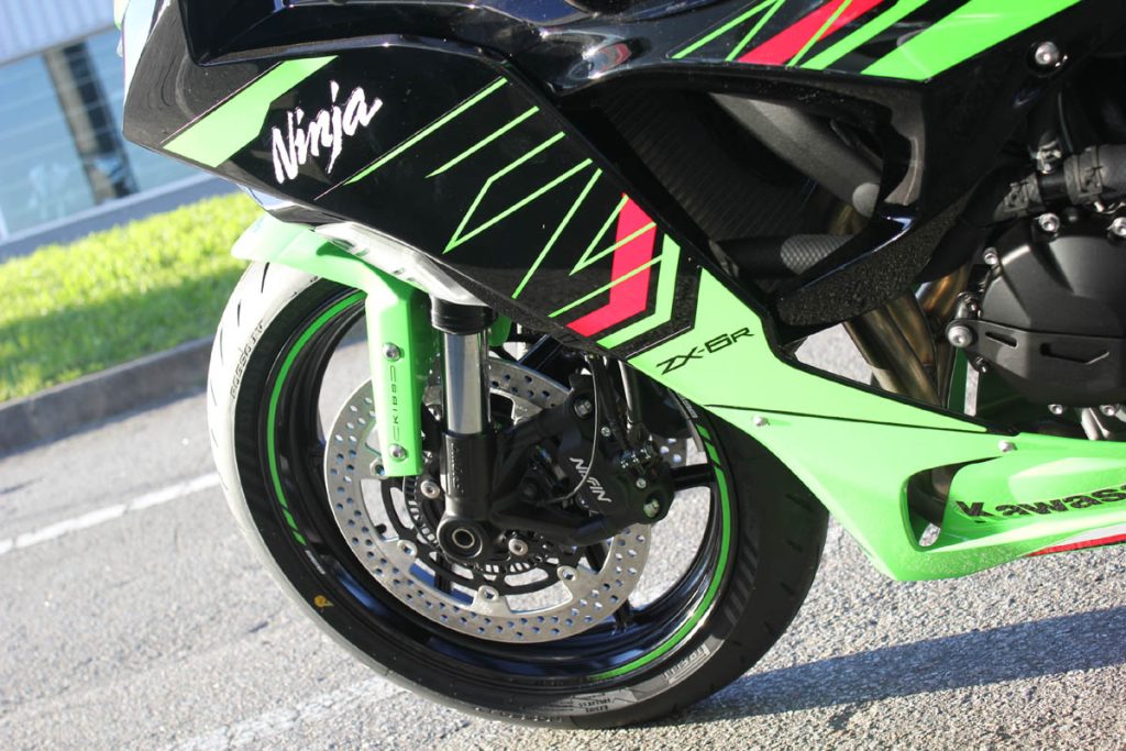 2-4-1024x683 Kawasaki Ninja ZX 6R - 2024