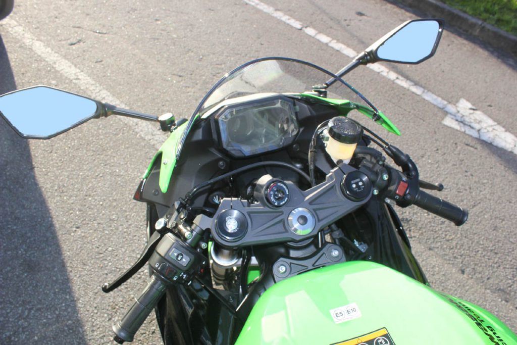 5-1-1024x683 Kawasaki Ninja ZX 6R - 2024