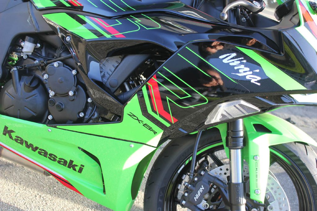 6-1-1024x683 Kawasaki Ninja ZX 6R - 2024