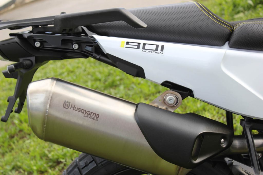 1-2-1024x683 Husqvarna Norden 901