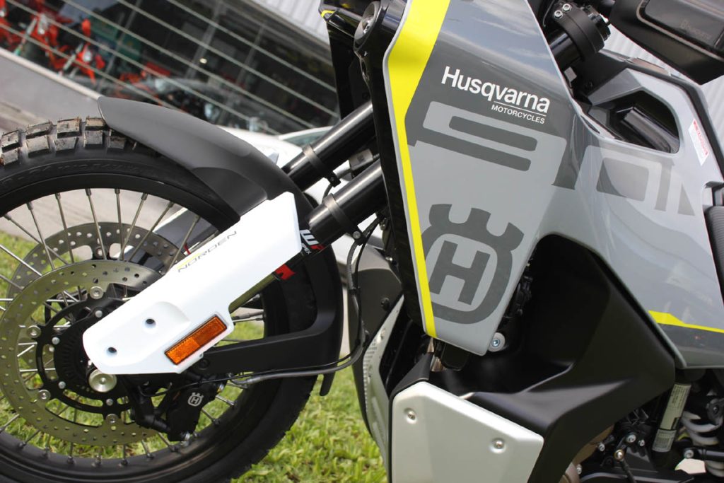 3-3-1024x683 Husqvarna Norden 901