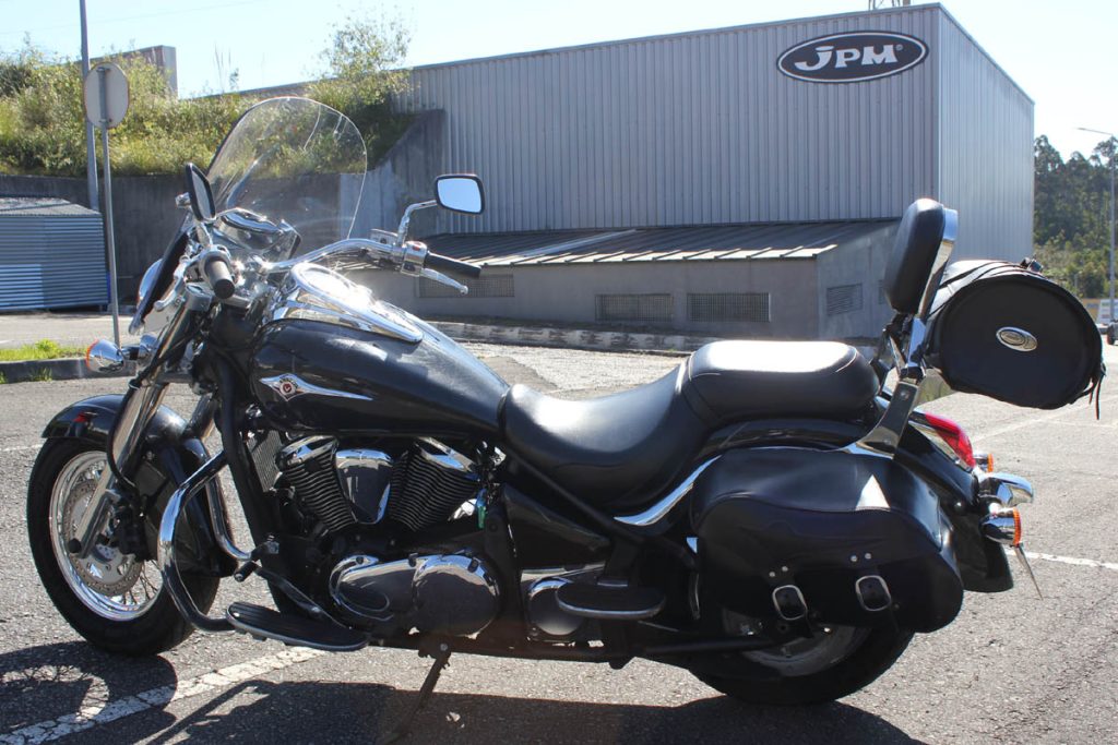 4-1024x683 Moto Usada - Kawasaki VN 900 - 2011
