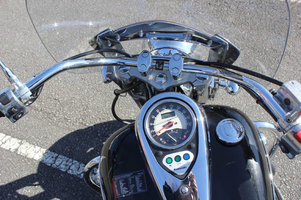 5-1024x683 Moto Usada - Kawasaki VN 900 - 2011