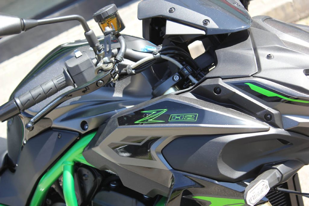 7-1024x683 Kawasaki Z-H2