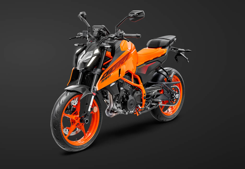 390 A Familia KTM Duke