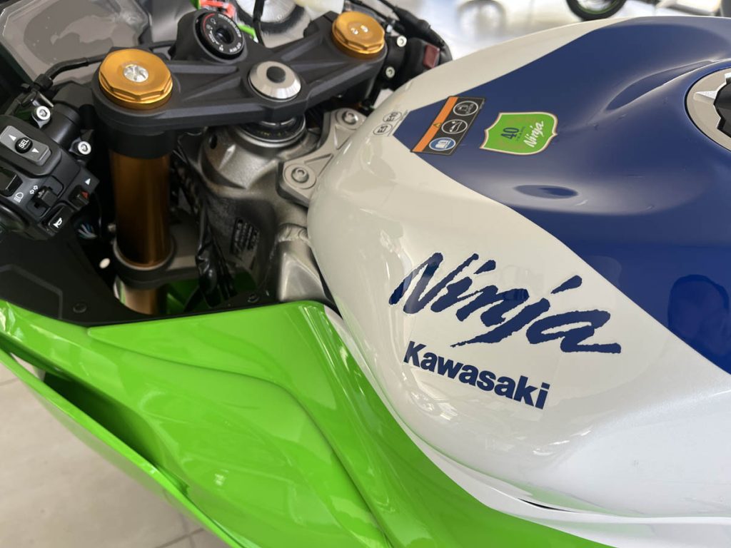 5-8-1024x768 Kawasaki ZX-6R & Kawasaki ZX-4RR